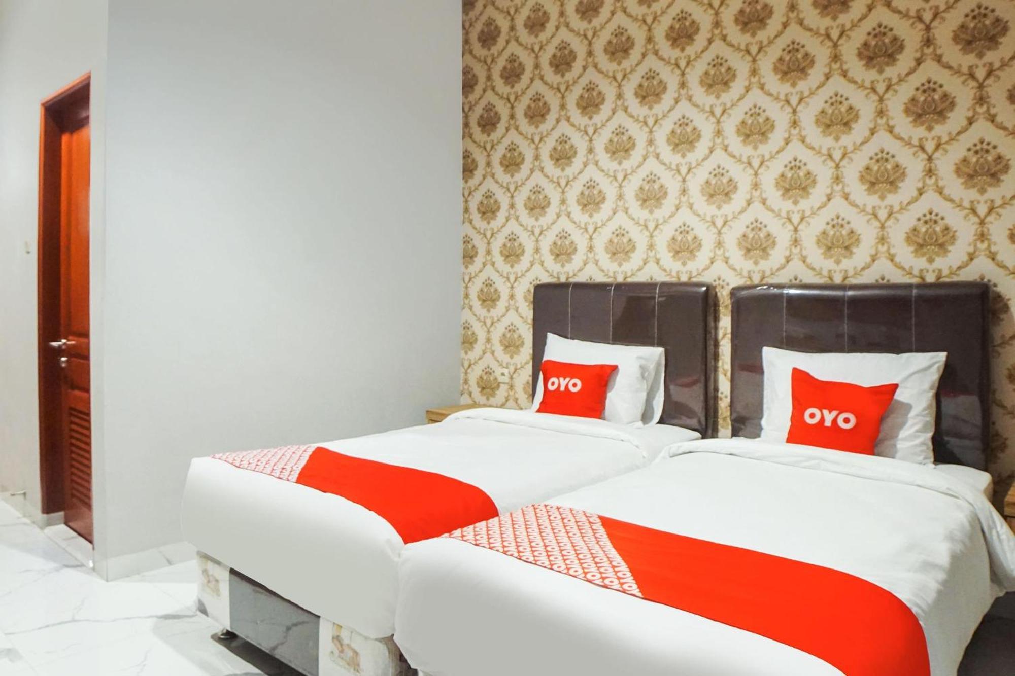 מדאן Super Oyo Capital O 92066 Papakoel Hotel & Cafe מראה חיצוני תמונה