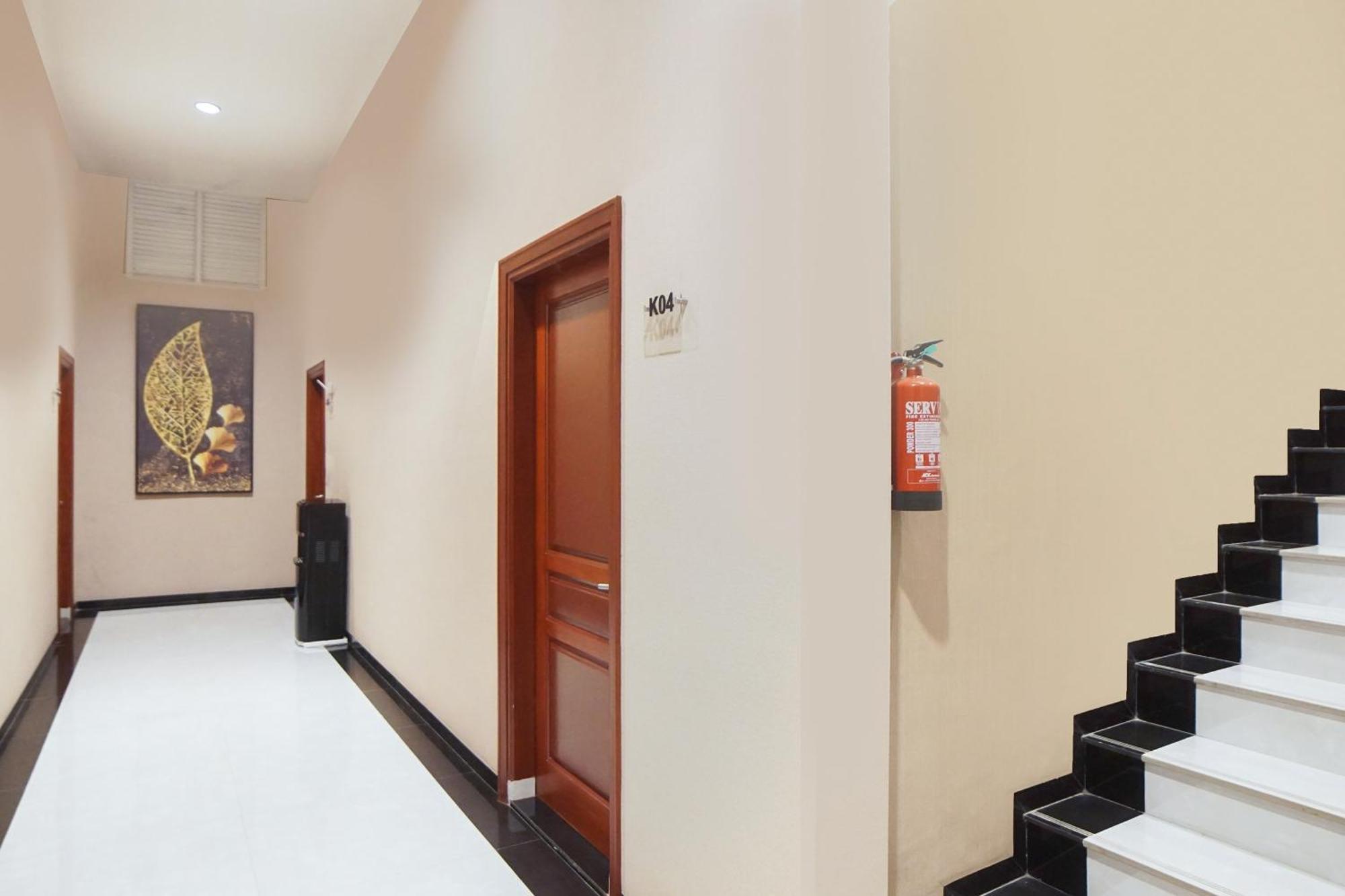 מדאן Super Oyo Capital O 92066 Papakoel Hotel & Cafe מראה חיצוני תמונה