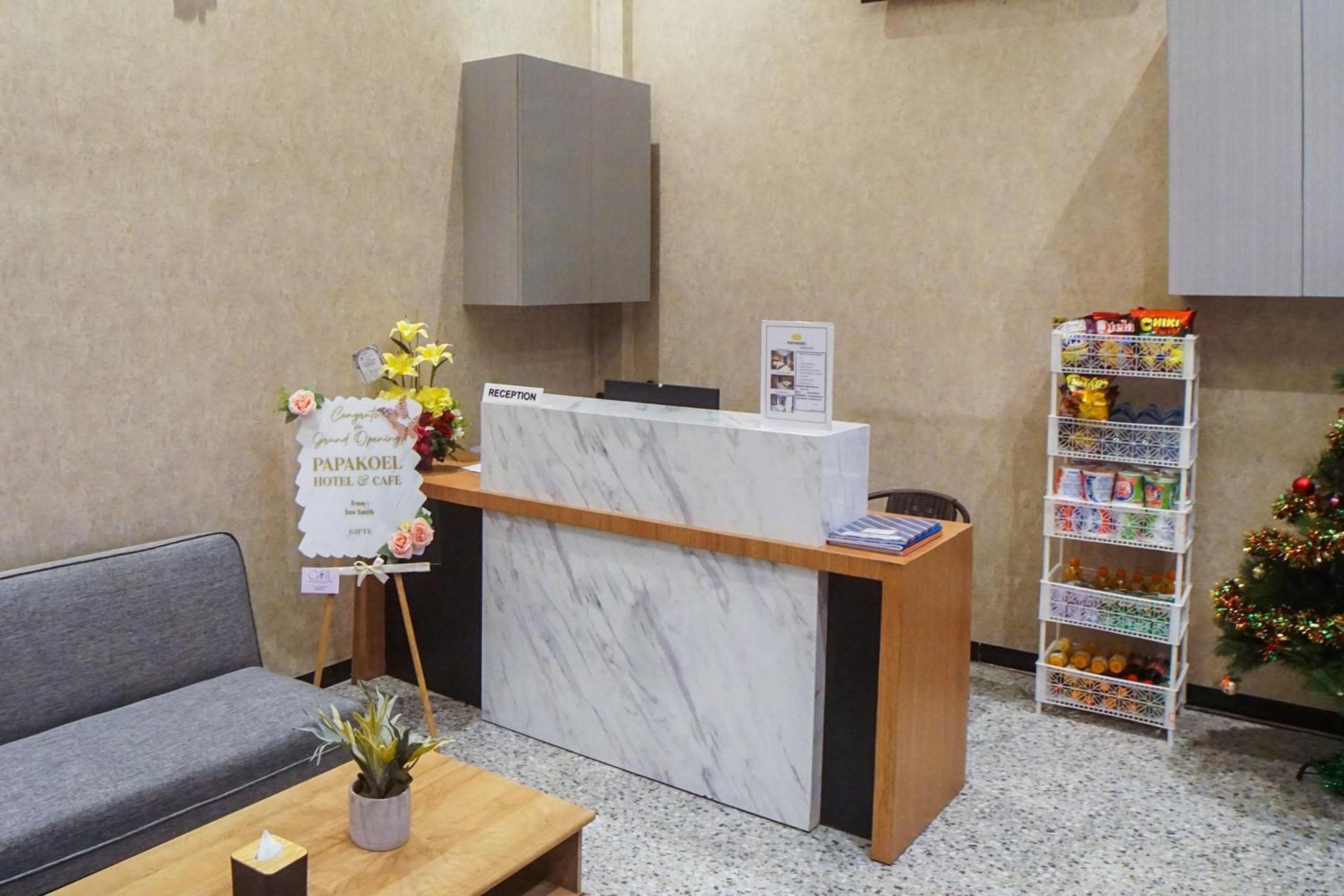מדאן Super Oyo Capital O 92066 Papakoel Hotel & Cafe מראה חיצוני תמונה