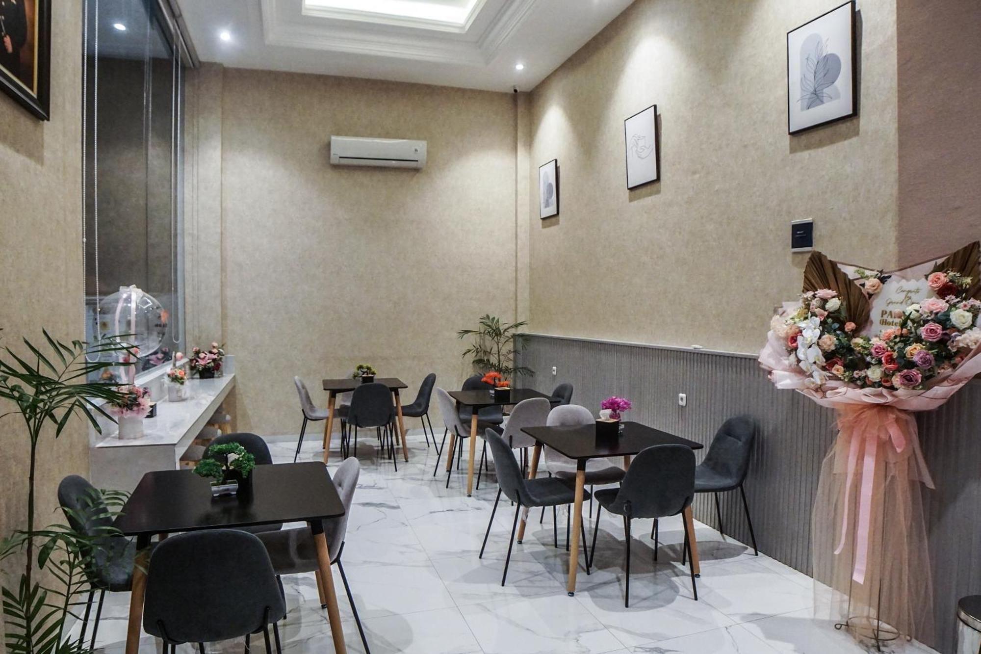 מדאן Super Oyo Capital O 92066 Papakoel Hotel & Cafe מראה חיצוני תמונה